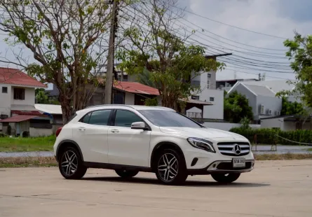 Mercedes Benz Gla200 1.6 Urban ปี : 2016