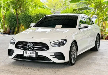2023 Mercedes-Benz E-Class 2.0 E300e รถเก๋ง 4 ประตู รถบ้านมือเดียว ไมล์น้อย เจ้าของขายเอง 