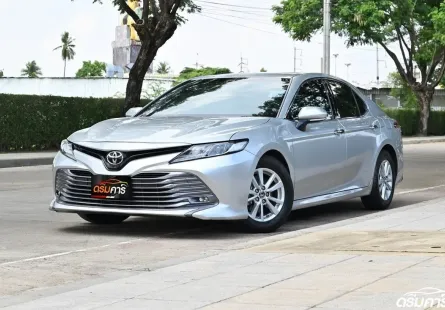 Toyota Camry 2.0 G 2021 รถบ้านมือเดียวใช้งานน้อยไมล์เพียง 2 หมื่นกว่าโล