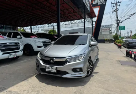 2018 Honda CITY 1.5 i-VTEC รถเก๋ง 4 ประตู 