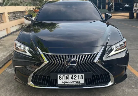 2018 Lexus ES300h Top  รถสวย ไม่มีชน มี INSPECTION  โครงสร้าง ภายนอก ภายใน เครื่องยนต์ คุณภาพ 5 ดาว