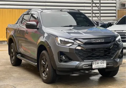 2025 Isuzu D-Max 3.0 V-Cross รถกระบะ รถสภาพดี มีประกัน ไมล์น้อย เจ้าของขายเอง 