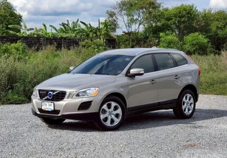 VOLVO XC60 D4 Turbo (Diesel) " เกียร์ไฟฟ้า " ปี 2014 รถสวย ดูแลถึง ระบบความปลอดภัยจัดเต็ม