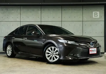 2020 Toyota Camry 2.5 Hybrid Premium Sedan AT ไมล์แท้ 5 หมื่น รถมือเเรกจากป้ายเเดง B8728