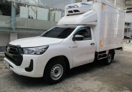 2024 Toyota Hilux Revo 2.4  ENTRY(เครื่องรุ่นใหม่ ยูโร5)หัวเดียวรถกระบะภายในสแตนเลทอย่างดี ฟรีดาวน์ 