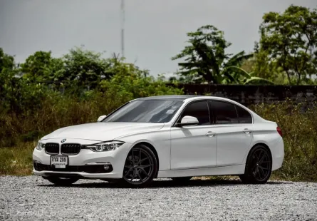 2018 BMW 3 Series 2.0 320d รถเก๋ง 4 ประตู 