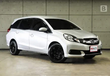 2015 Honda Mobilio 1.5 S AT ไมล์แท้เฉลี่ยน้อยมาก รถมือเเรกจากป้ายเเดง B7829