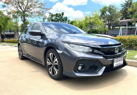 Honda CIVIC 1.5 i-VTEC Turbo รถเก๋ง 5 ประตู 