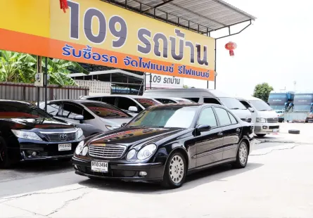 Mercedes-Benz E-Class 1.8 E200 Kompressor รถเก๋ง 4 ประตู 