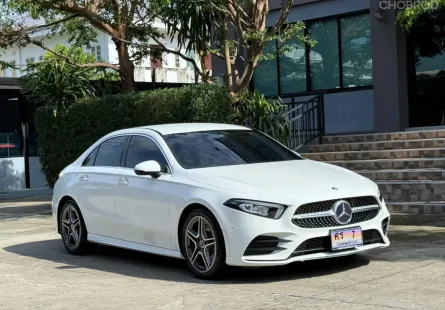 2023 BENZ A200 AMG DYNAMIC รถสภาพป้ายแดง วิ่งเพียง 24,000 กม เข้าศูนย์ทุกระยะ ไม่เคยมีอุบัติเหตุครับ