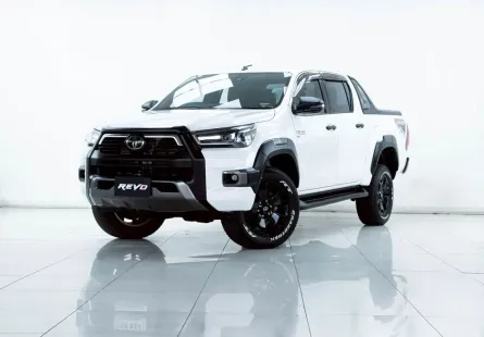 2A906 TOYOTA REVO ROCCO 2.4 PRERUNNER 4Dr AT 2021
