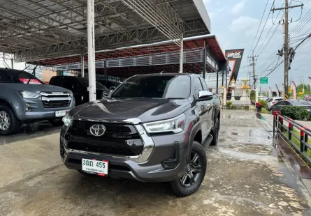 2022 Toyota Hilux Revo 2.4 Prerunner รถกระบะ 