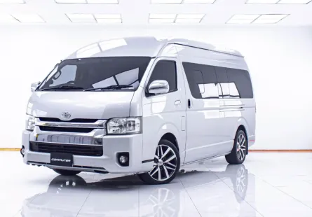 1D101 TOYOTA COMMUTER 3.0 D4D MT 2015