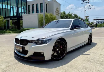 2018 BMW 3 Series 2.0 320d รถเก๋ง 4 ประตู 