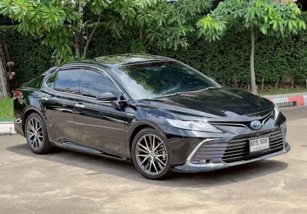 2023 Toyota CAMRY 2.5 HEV Premium Luxury รถเก๋ง 4 ประตู ฟรีดาวน์ รถสวย ไมล์น้อย เจ้าของขายเอง 