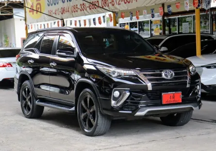 2017 Toyota Fortuner 2.4 V SUV 