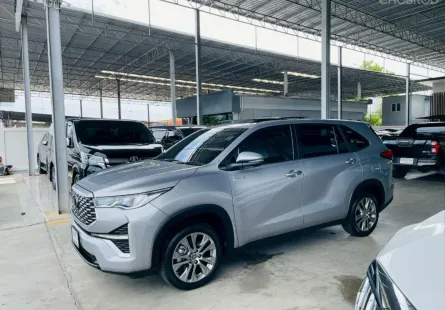 TOYOTA INNOVA ZENIX 2.0 HEV PREMIUM 2024 รถสวย มือแรก สภาพป้ายแดง ไมล์น้อย TOP สุด รับประกันตัวถัง