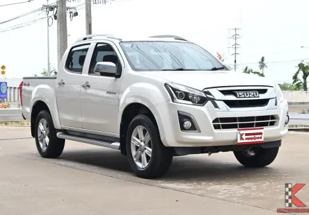 Isuzu D-Max 3.0 CAB-4 Vcross Z-Prestige 4WD 2017 กระบะใช้งานในครอบครัว ตัวยกสูงจากศูนย์