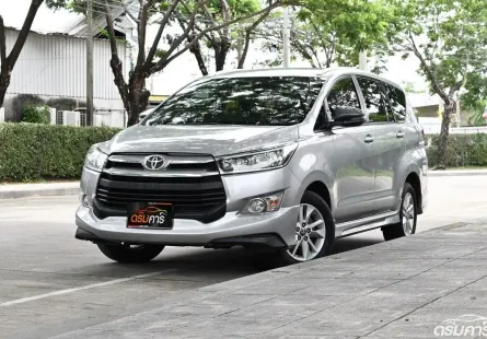 Toyota Innova 2.8 Crysta G 2019 ตัวไมเนอร์เชนจ์ ไฟหน้าใหม่ ชุดแต่งศุนย์แท้รอบคัน