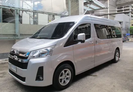 2020 Toyota COMMUTER 2.8 หลังคาสูง รถสวยสภาพใหม่ มือเดียว เช็คศูนย์ตลอด ฟรีดาวน์ 