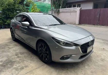 2018 Mazda 3 2.0 (4Door) รถเก๋ง 4 ประตู ฟรีดาวน์ ไม่มีชน