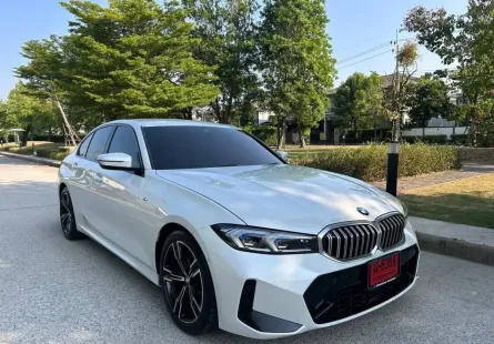 2023 BMW 3 Series 2.0 320d รถเก๋ง 4 ประตู ออกรถง่าย รถสวย ไมล์น้อย  มือเดียวป้ายแดง 