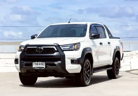 2022 Toyota Hilux Revo 2.4 Prerunner Rocco รถกระบะ 