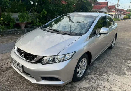 2014 Honda CIVIC 1.8 i-VTEC รถเก๋ง 4 ประตู 