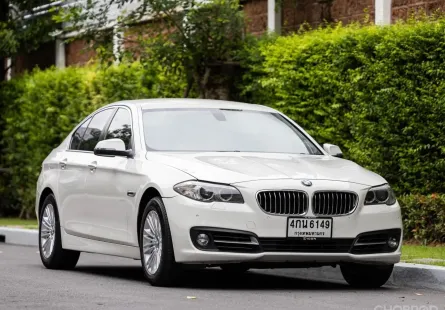 2015 BMW 5 Series 2.0 520i รถเก๋ง 4 ประตู รถสวย ไมล์น้อย 