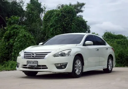 2013 Nissan TEANA 2.0 รถเก๋ง 4 ประตู 