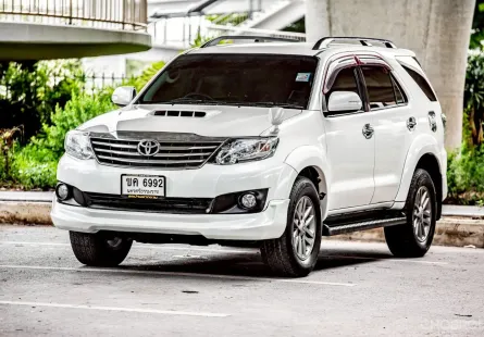 2012 Toyota Fortuner 3.0 V SUV 