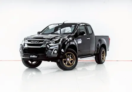 3A917 ISUZU D-MAX 1.9 L HI-LANDER SPACECAB MT 2016