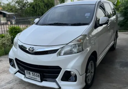 2015 Toyota AVANZA 1.5 Touring SUV รถสวยน้อตไม่ขยับ