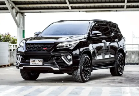 2016 Toyota Fortuner 2.8 V SUV 