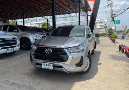 2021 Toyota Hilux Revo 2.4 รถกระบะ 