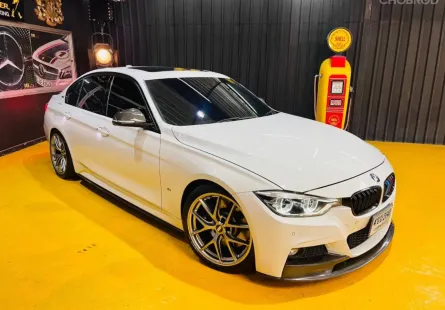 2018 BMW 3 Series 2.0 330e รถเก๋ง 4 ประตู เจ้าของขายเอง รถสวย ไมล์น้อย 