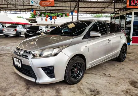 Toyota Yaris 1.2 E เกียร์ออโต้ ปี 2014 ผ่อนเริ่มต้น 4,*** บาท