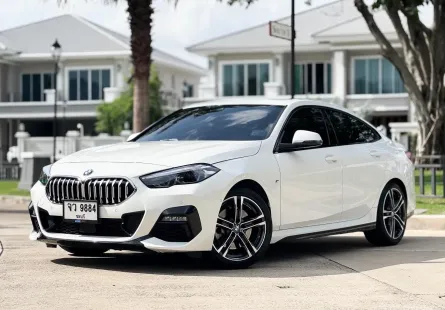 2024 BMW 2 Series 2.0 220i รถเก๋ง 4 ประตู เจ้าของขายเอง รถสวย ไมล์แท้ 