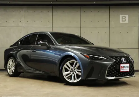 2021 Lexus IS300h 2.5 Luxury Sedan AT ไมล์แท้ รถมือเเรกจากป้ายเเดง ประวัติดูแลรักษารถดี B1936