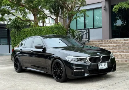 2019 BMW 520D MSPORT G30 รถมือเดียวออกป้ายแดง รถวิ่งน้อย เข้าศูนย์ทุกระยะ ไม่เคยมีอุบัติเหตุครับ