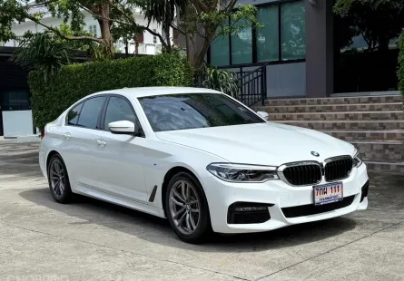 2020 BMW 520D MSPORT G30 รถมือเดียวออกป้ายแดง รถวิ่งน้อย เข้าศูนย์ทุกระยะ ไม่เคยมีอุบัติเหตุครับ