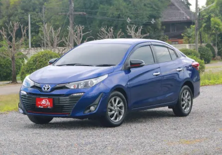 TOYOTA YARIS ATIV 1.2 S ตัวท็อป A/T ปี 2017 สีน้ำเงิน