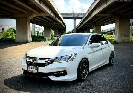 2019 Honda ACCORD 2.0 รถเก๋ง 4 ประตู ฟรีดาวน์