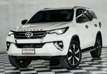 TOYOTA NEW FORTUNER 2.4 V.4 WD.ZIGMA 4 DISC 4 ล้อ เกียร์ออโต้ ปี 2019