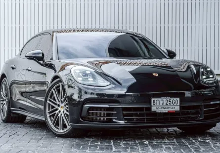 2019 Porsche Panamera 4 E-Hybrid Executive