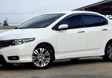 2013 Honda CITY 1.5 i-VTEC รถเก๋ง 4 ประตู 