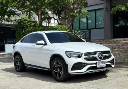 2021 BENZ GLC 220D COUPE AMG DYNAMIC รถมือเดียวป้ายแดง วิ่งน้อยเพียง 50,000 กม รถไม่มีอุบัติเหตุครับ