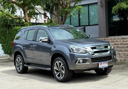 2018 ISUZU MIX 3.0 4WD รุ่น TOP สุด รถสมบูรณ์พร้อมใช้งาน เข้าศูนย์ทุกระยะ ไม่เคยมีอุบัติเหตุครับ