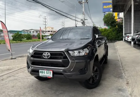 2021 Toyota Hilux Revo 2.4 Prerunner รถกระบะ 