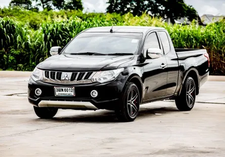 2017 Mitsubishi TRITON 2.4 รถกระบะ 